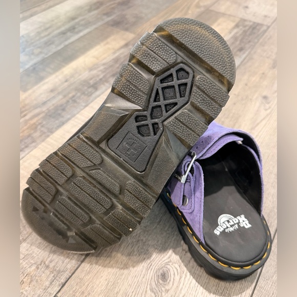 🌶️ Dr. Martens Lavender Suede Slip-Ons. Size 7 *see description. - Picture 5 of 12